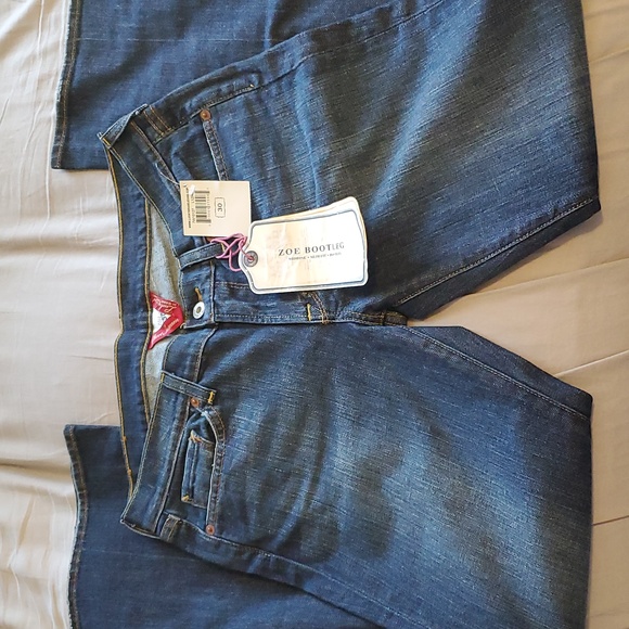 🎅 Zoe Darkwash Jeans NWT - Picture 2 of 6